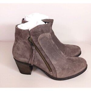 Taos Dillie Dark‎ Taupe Suede Leather Heeled Side Zip Size US 11-11.5 NITB